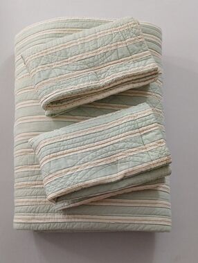 Vintage Laura Ashley Quilt